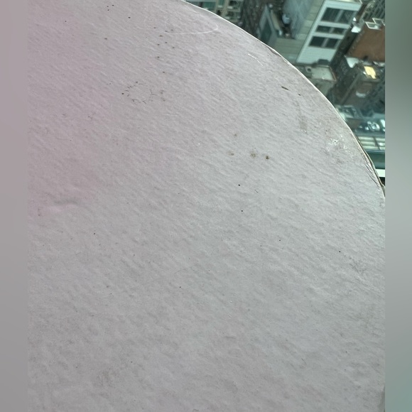 VS PINK Hatbox Display - LOVE PINK Logo - Picture 4 of 5